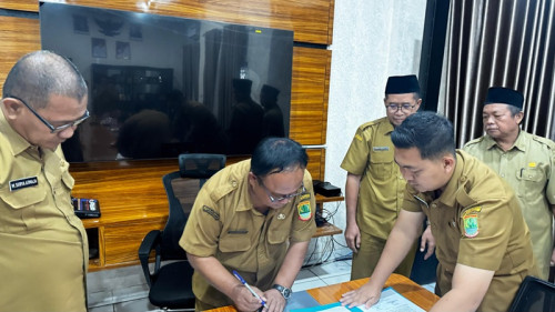 Kegiatan Sertijab Kepala SMPN 8 Karawang Barat